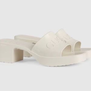 Gucci sandals white